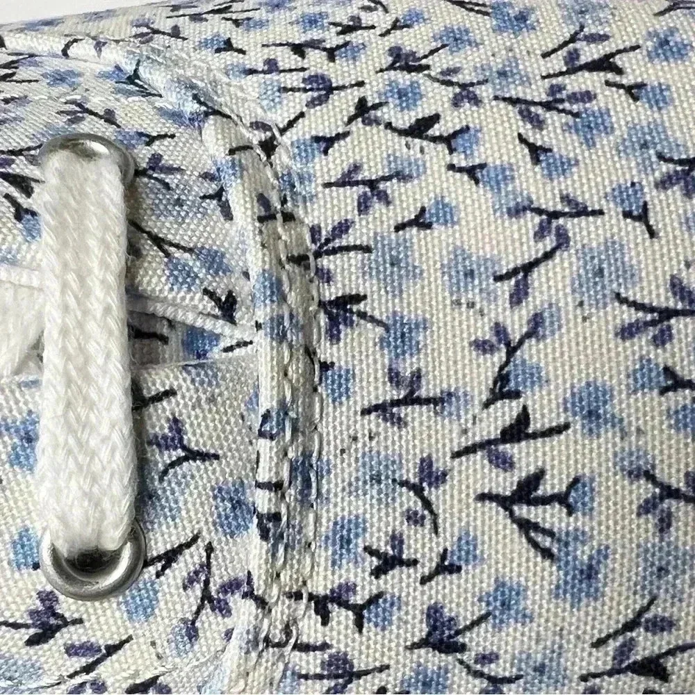 Keds Marilyn Monroe Crew Womens Sneakers•Size 7• Blue and White Floral•